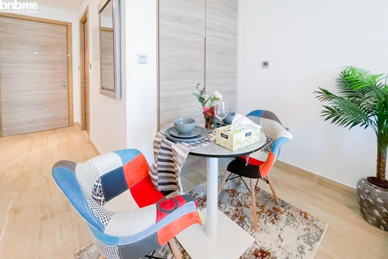 Bnbmehomes - Beautiful Lake View Studio Near Marina - 1504 Dubai Exteriör bild